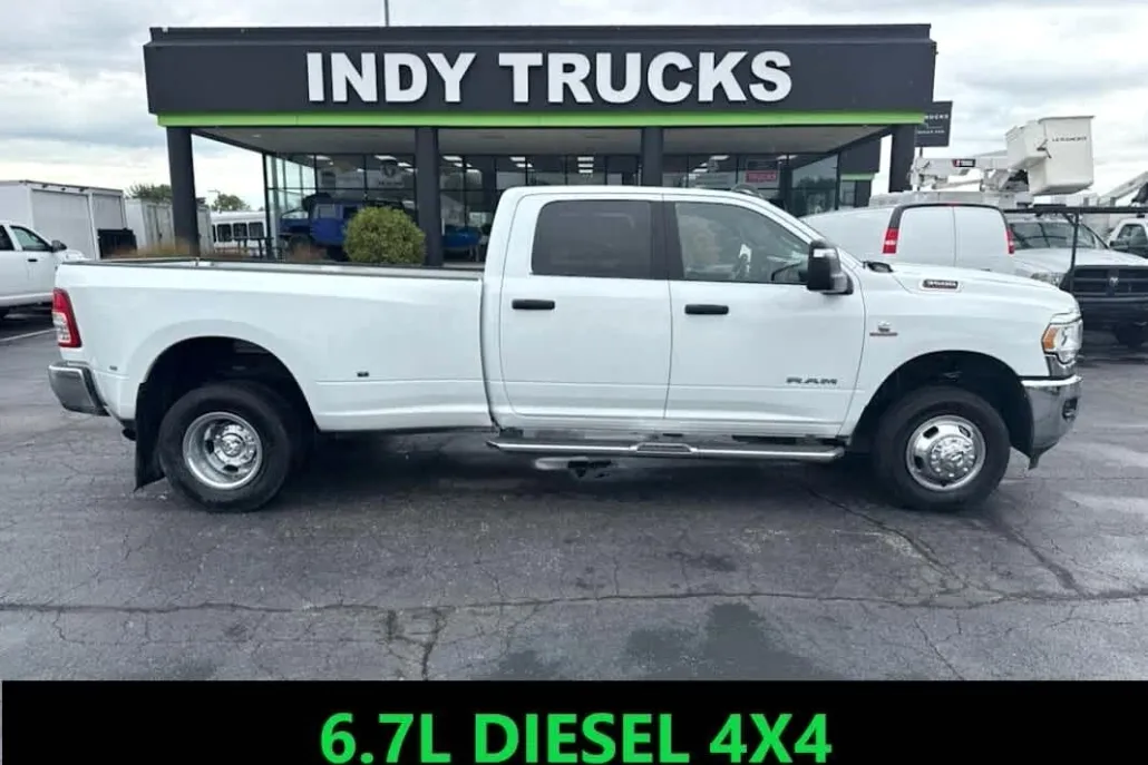 2024 Ram 3500 Big Horn photo 1