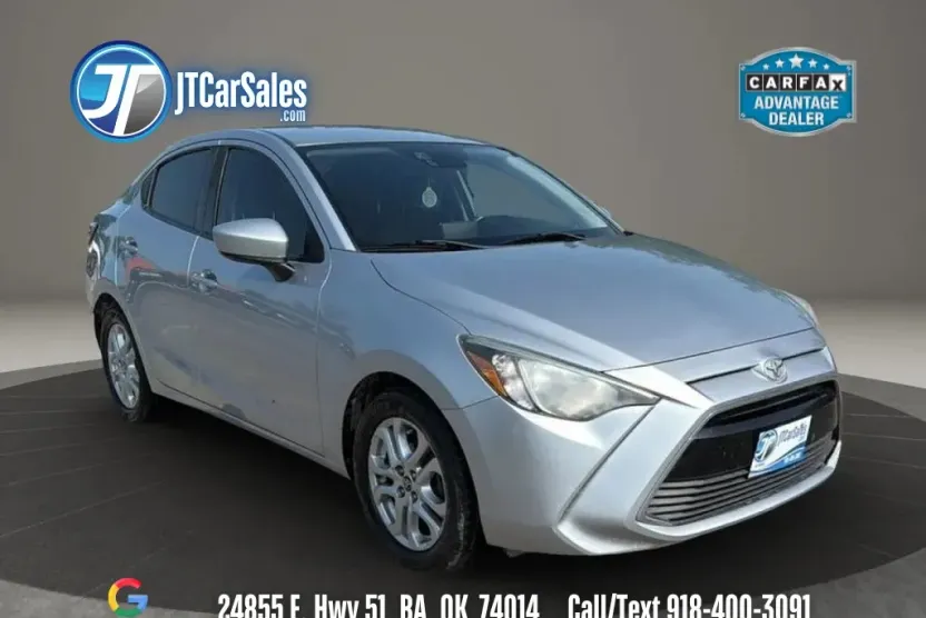 2018 Toyota Yaris iA photo 1