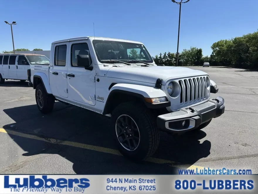 2023 Jeep Gladiator Overland photo 1