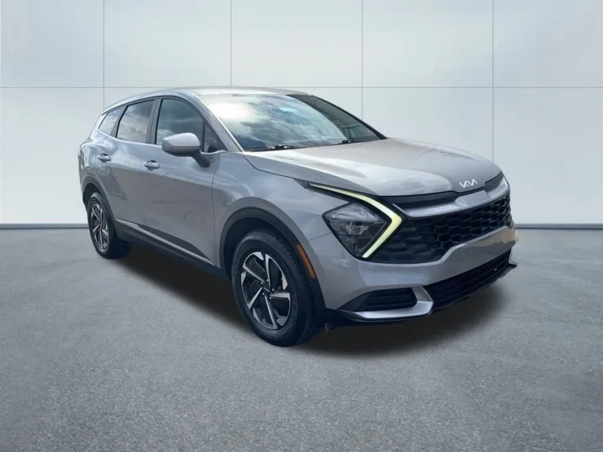 2023 Kia Sportage Hybrid LX photo 1