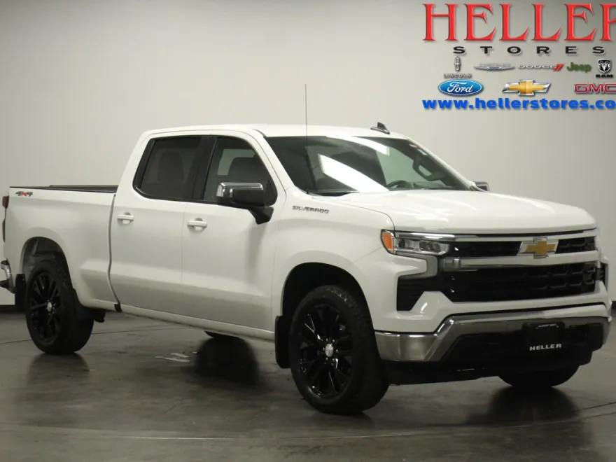 2024 Chevrolet Silverado 1500 LT photo 1