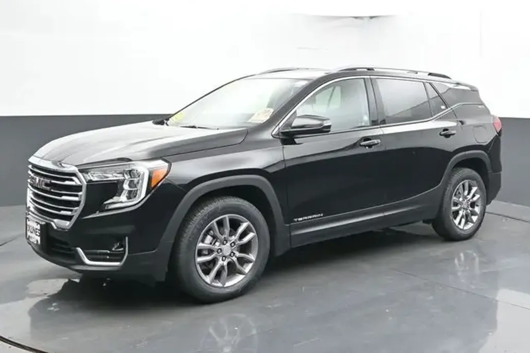 2024 Gmc Terrain SLT photo 1