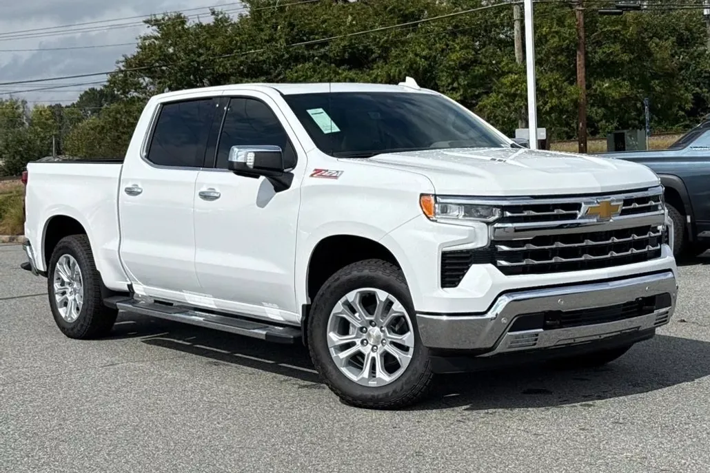 2026 Chevrolet Silverado 1500 LTZ photo 1