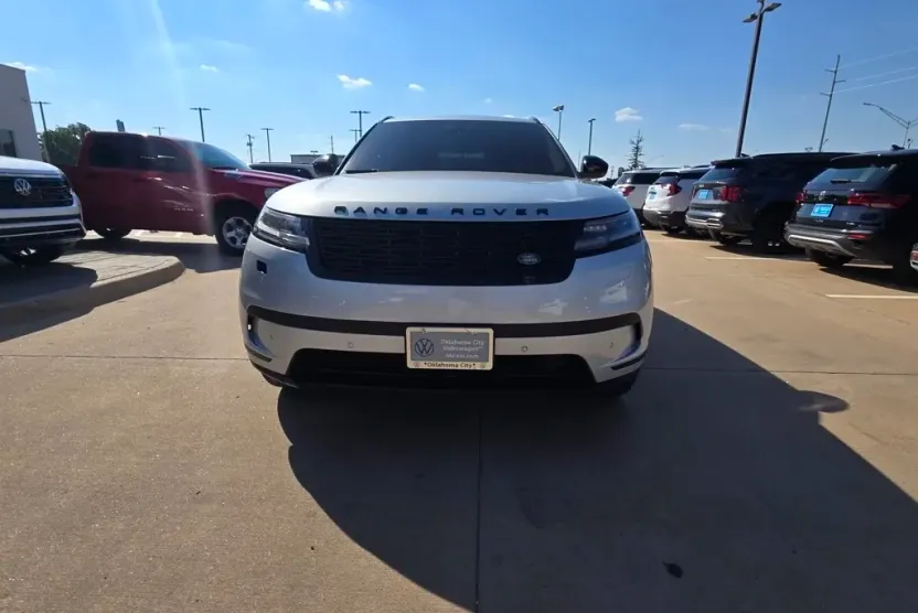 2024 Land Rover Range Rover Velar S photo 1
