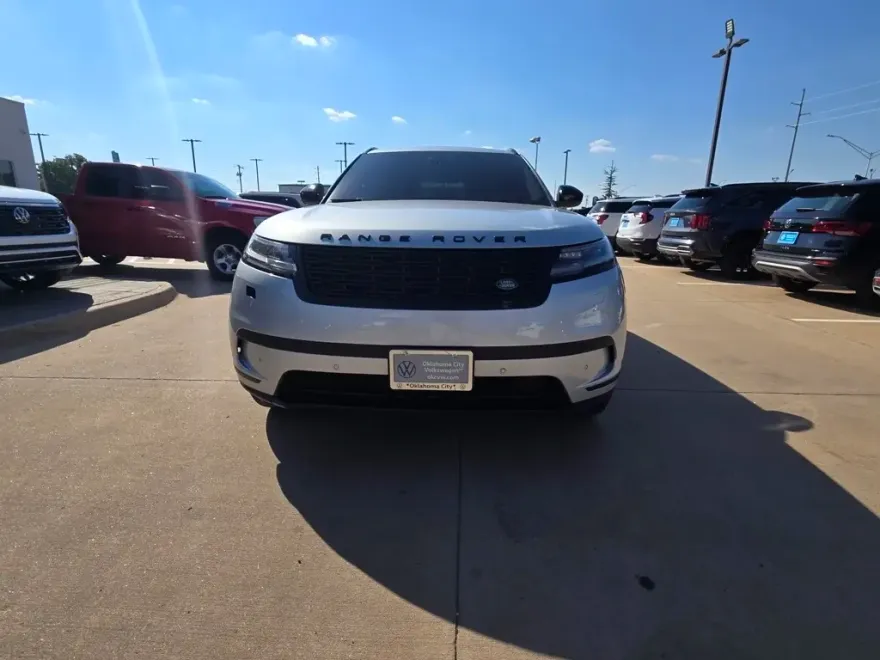 2024 Land Rover Range Rover Velar S photo 1