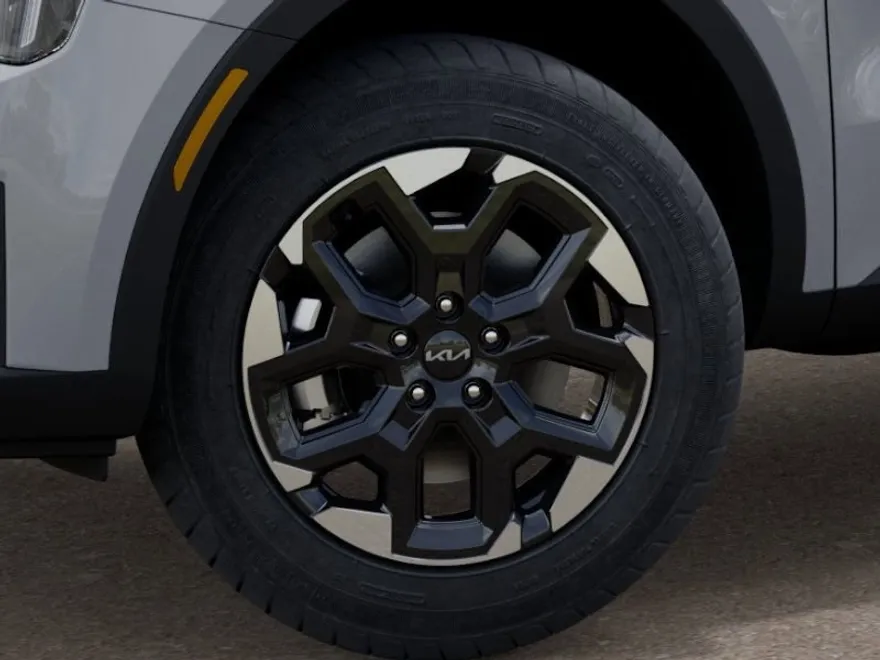 2025 Kia Sorento S photo 1