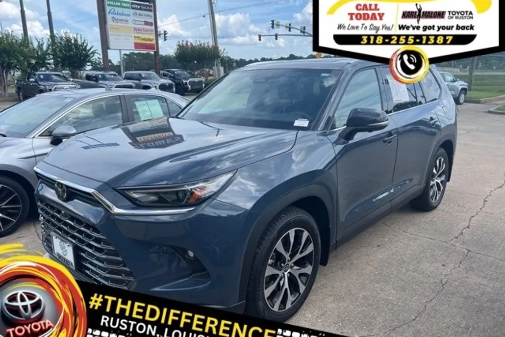 2024 Toyota Highlander Hybrid Limited photo 1