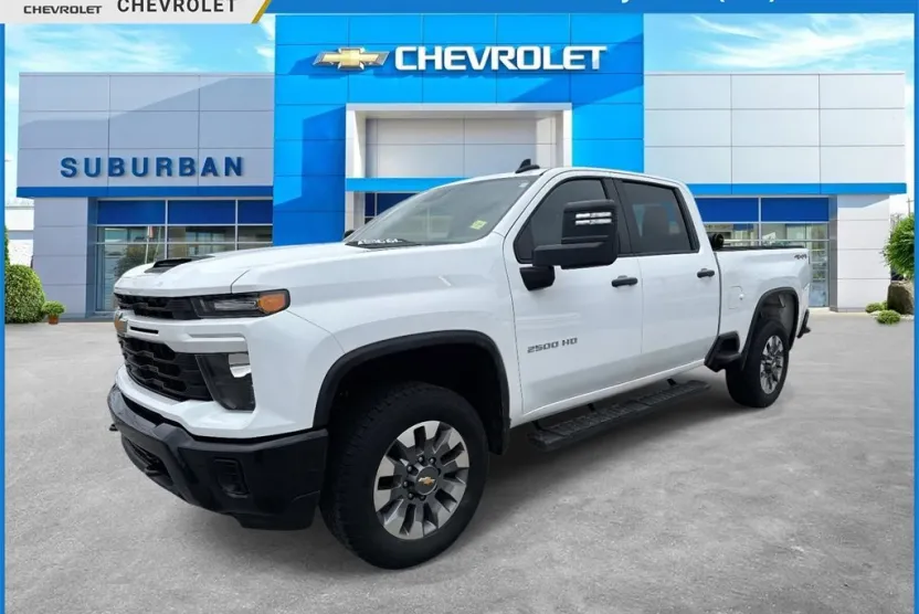 2024 Chevrolet Silverado 2500HD Custom photo 1
