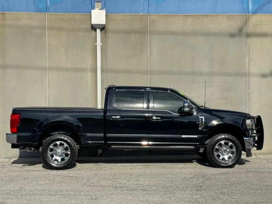 2022 Ford F-350 photo 1