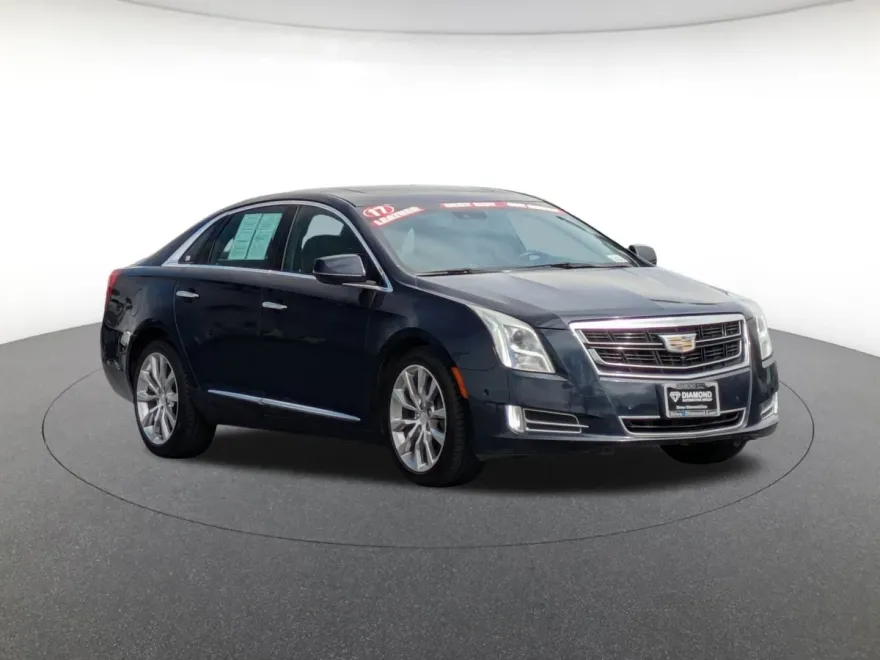 2017 Cadillac XTS Premium Luxury photo 1