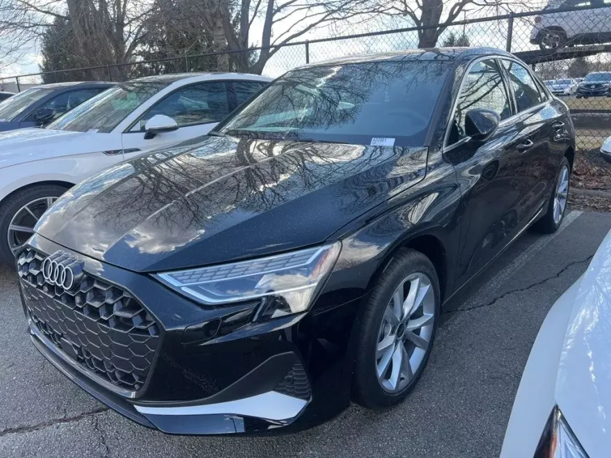2025 Audi A3 2.0T Premium photo 1