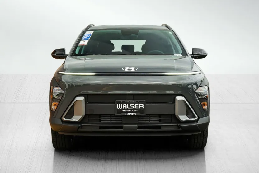 2026 Hyundai Kona SEL photo 1