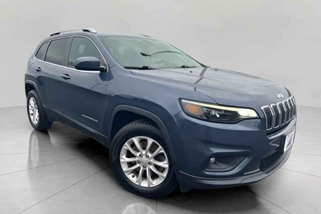 2019 Jeep Cherokee Latitude photo 1
