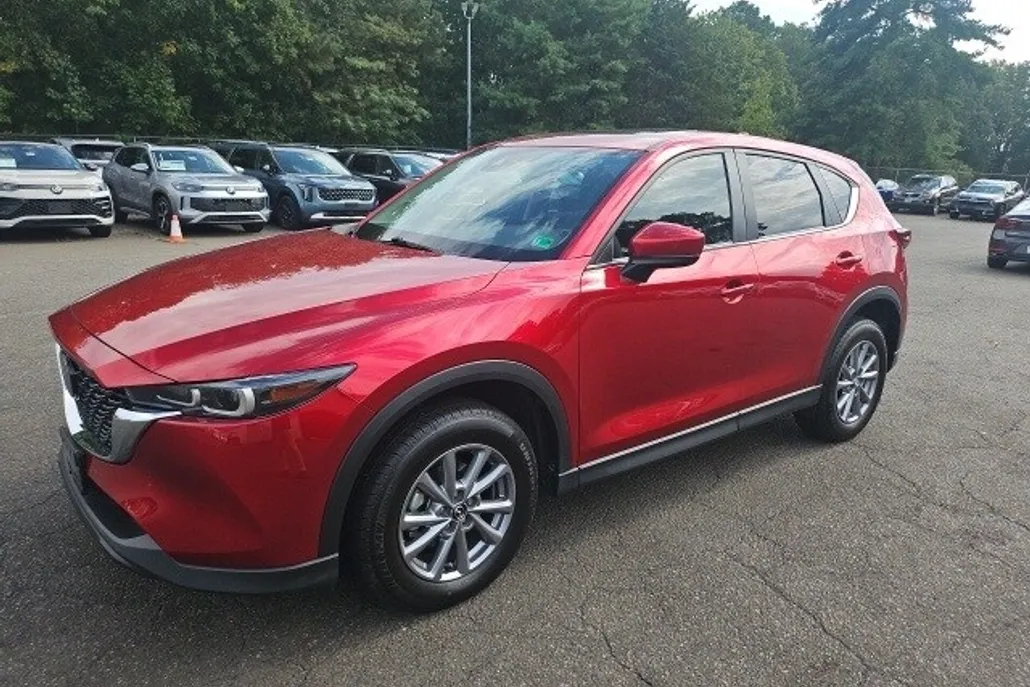 2023 Mazda CX-5 2.5 S Preferred photo 1