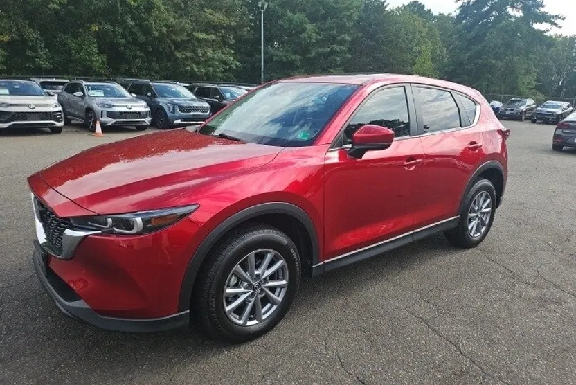 2023 Mazda CX-5 2.5 S Preferred photo 1