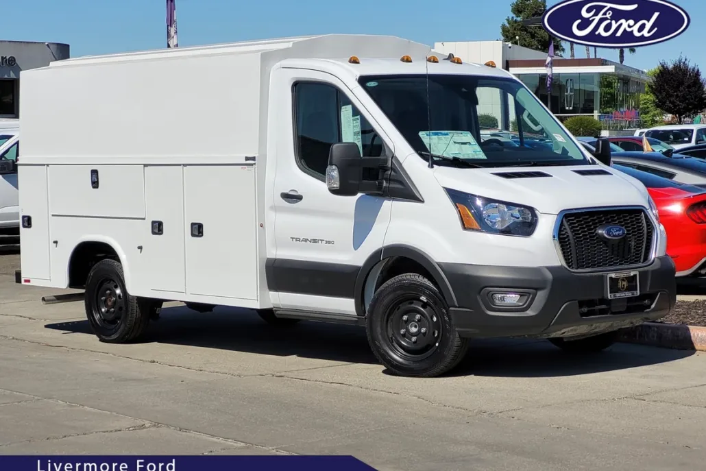2024 Ford Transit Chassis photo 1