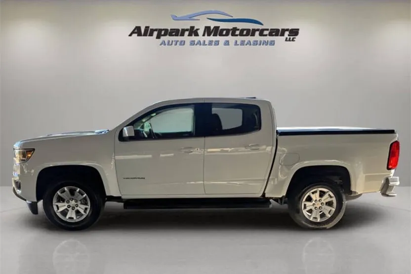 2017 Chevrolet Colorado LT photo 1