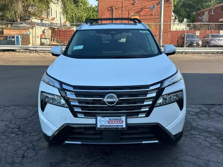 2026 Nissan Rogue Platinum photo 1