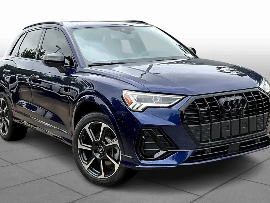 2025 Audi Q3 S line Premium Plus photo 1