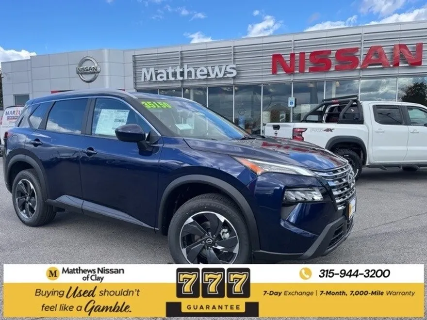 2026 Nissan Rogue SV photo 1