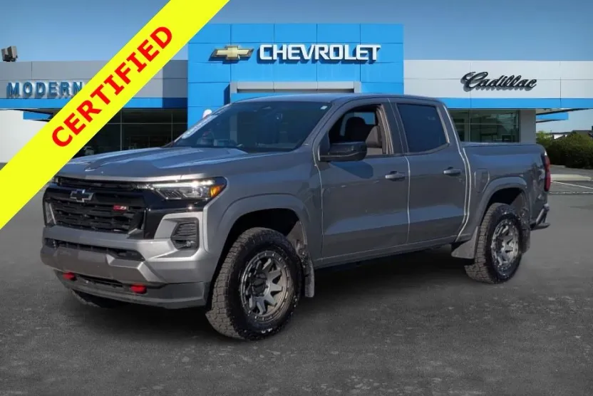 2024 Chevrolet Colorado Z71 photo 1