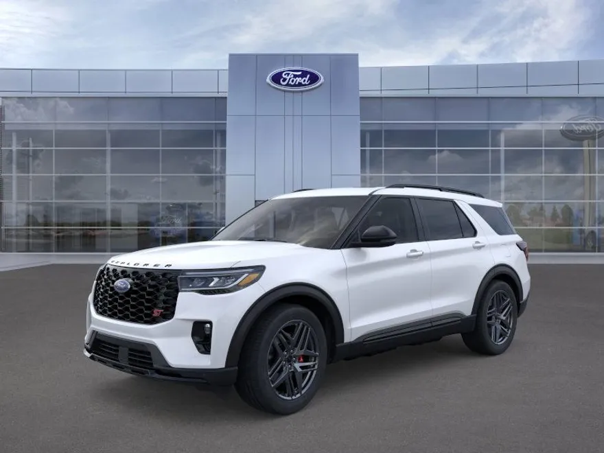 2025 Ford Explorer ST photo 1