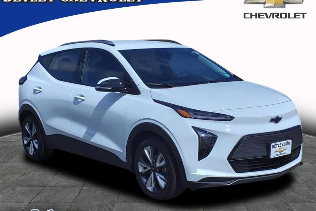 2022 Chevrolet Bolt EUV photo 1