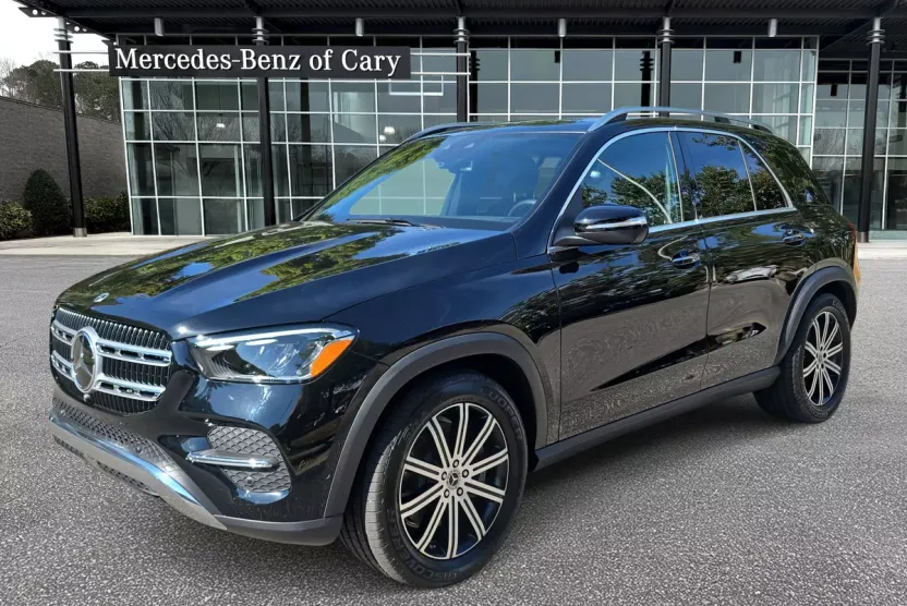 2025 Mercedes Benz GLE 450 4MATIC photo 1