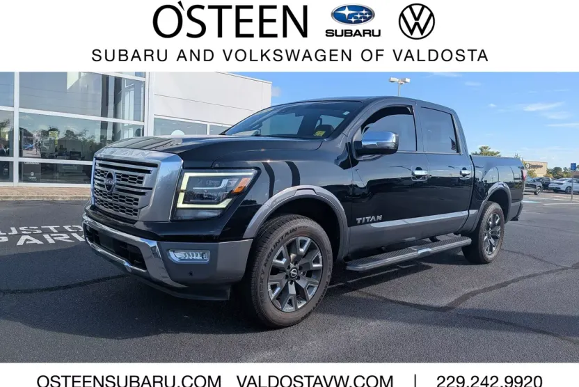 2023 Nissan Titan Platinum Reserve photo 1