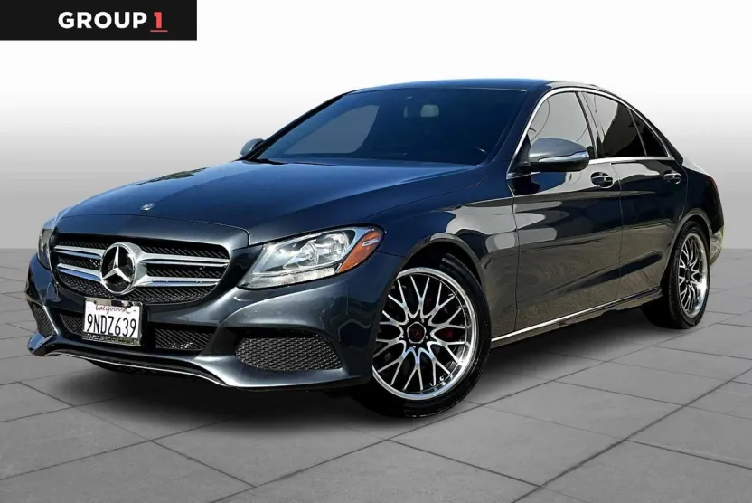2015 Mercedes Benz C 300 photo 1