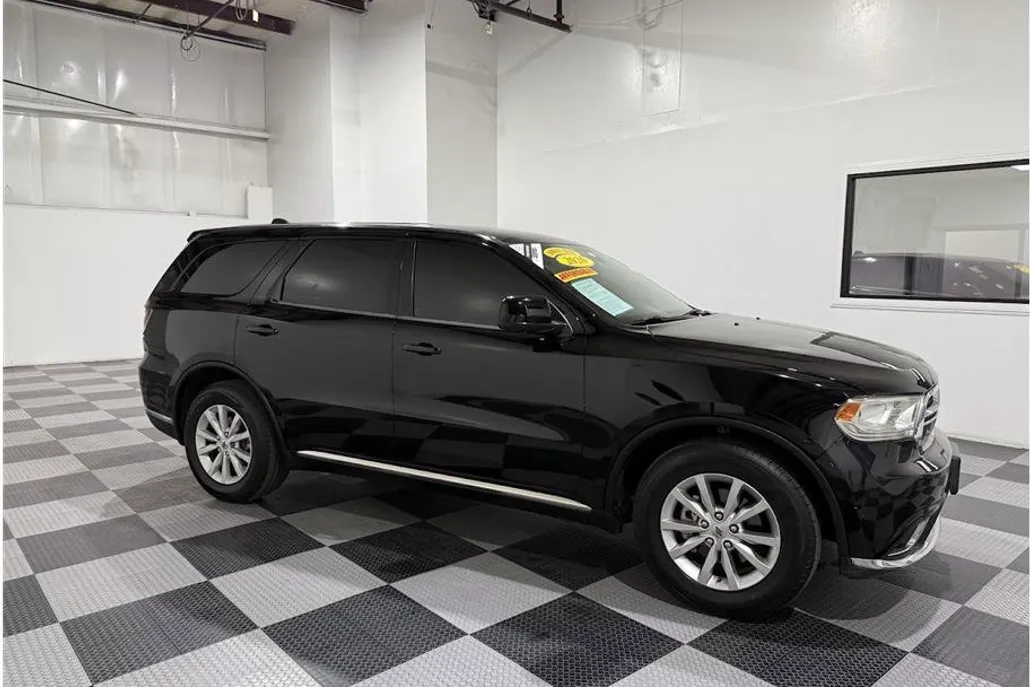 2020 Dodge Durango SXT photo 1
