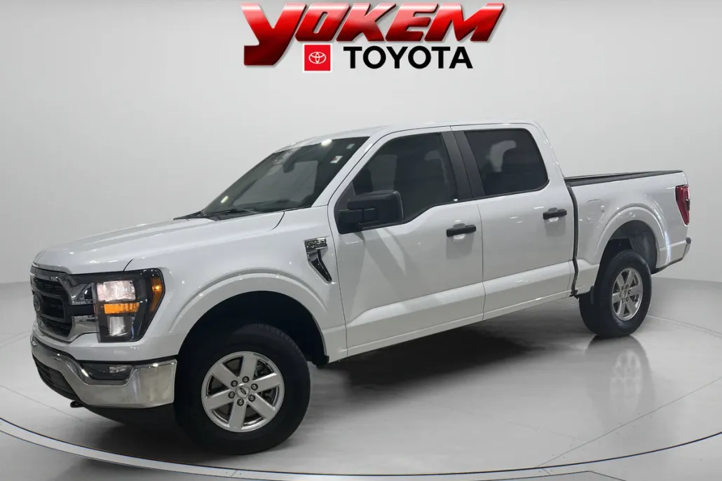2023 Ford F-150 XLT photo 1