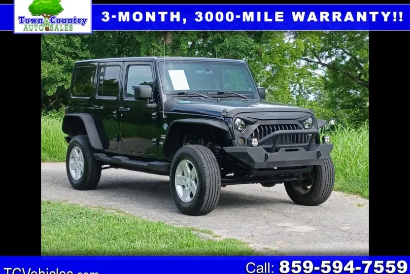 2012 Jeep Wrangler Unlimited Sahara photo 1