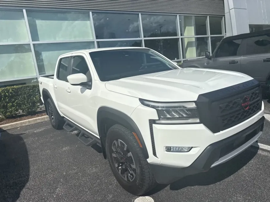 2024 Nissan Frontier PRO-X photo 1