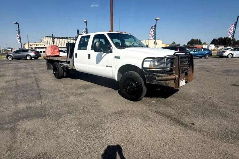 2003 Ford F-550 photo 1