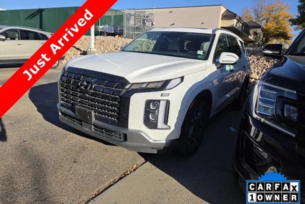 2023 Hyundai Palisade Limited photo 1