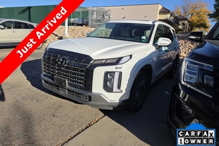 2023 Hyundai Palisade Limited photo 1