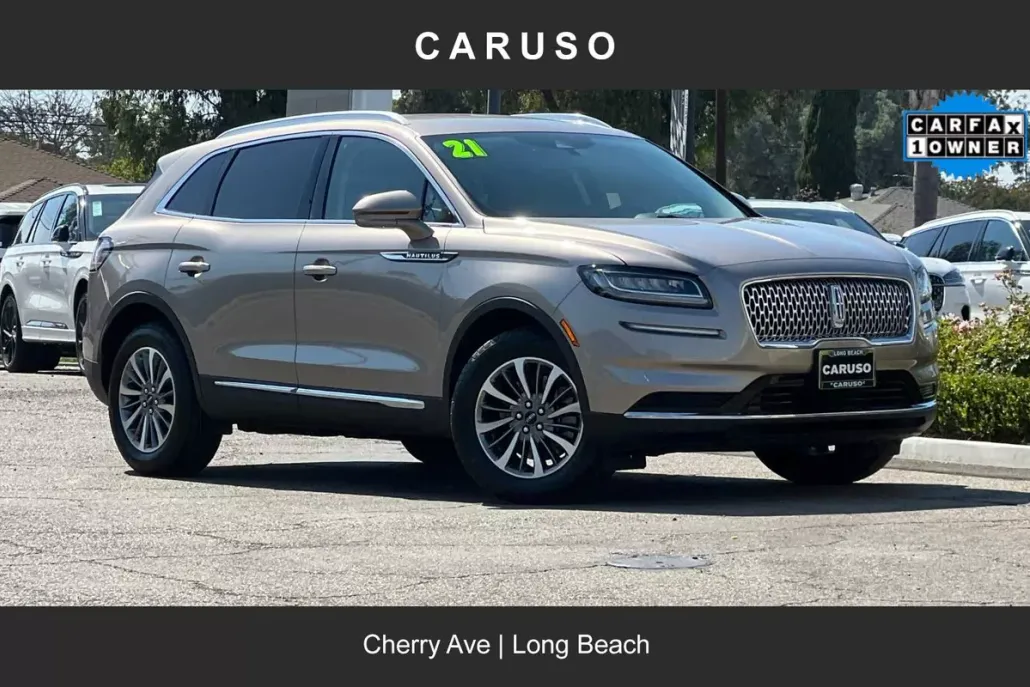 2021 Lincoln Nautilus Standard photo 1