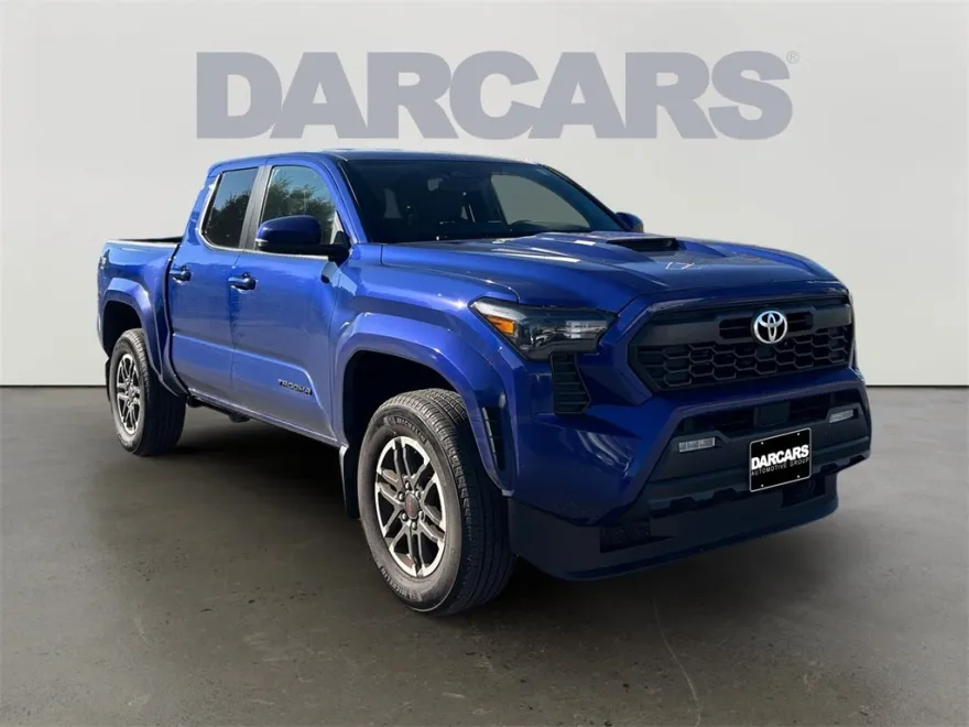 2025 Toyota Tacoma TRD Sport photo 1