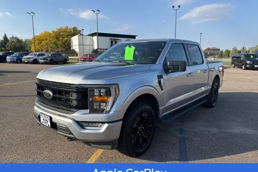 2023 Ford F-150 XLT photo 1
