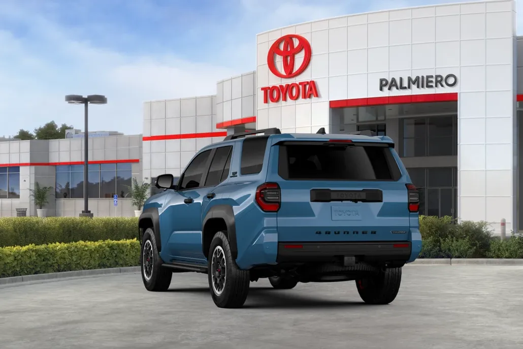 2025 Toyota 4Runner TRD Off-Road Premium photo 1