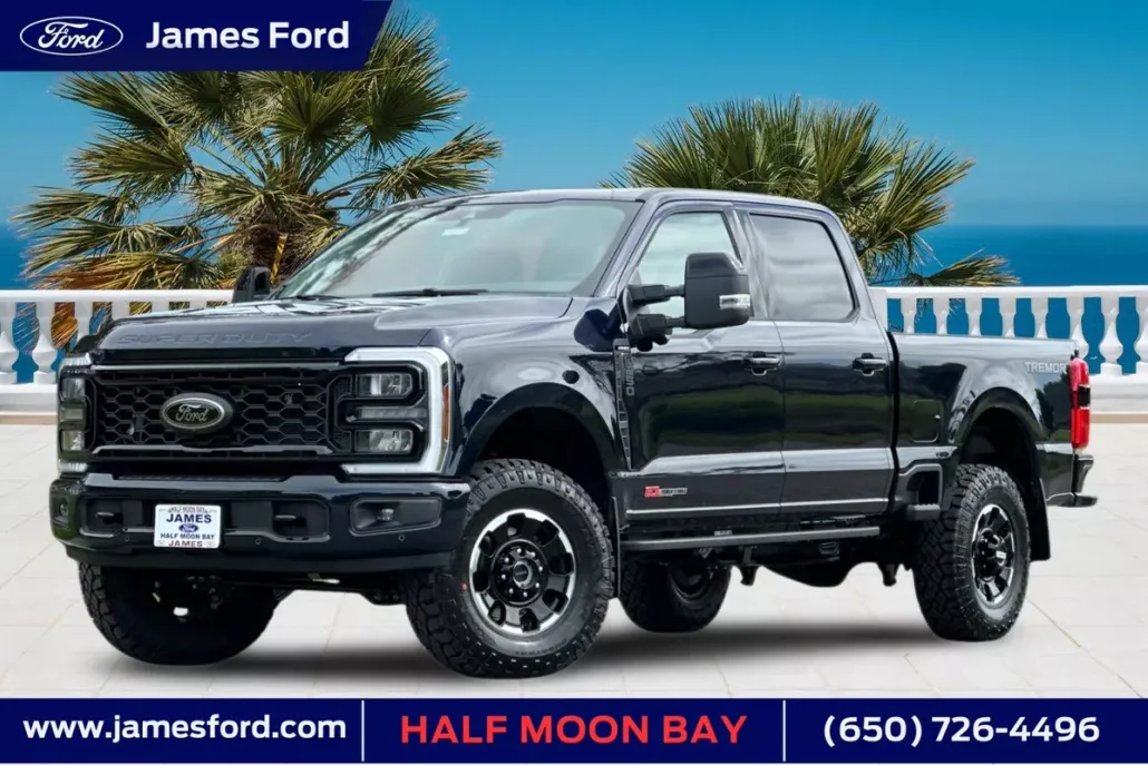2025 Ford F-250 Lariat photo 1
