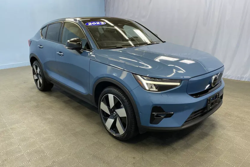 2023 Volvo C40 Recharge Ultimate photo 1