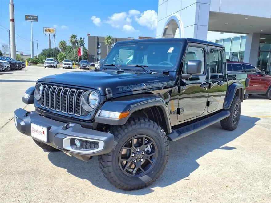 2025 Jeep Gladiator Texas Trail photo 1