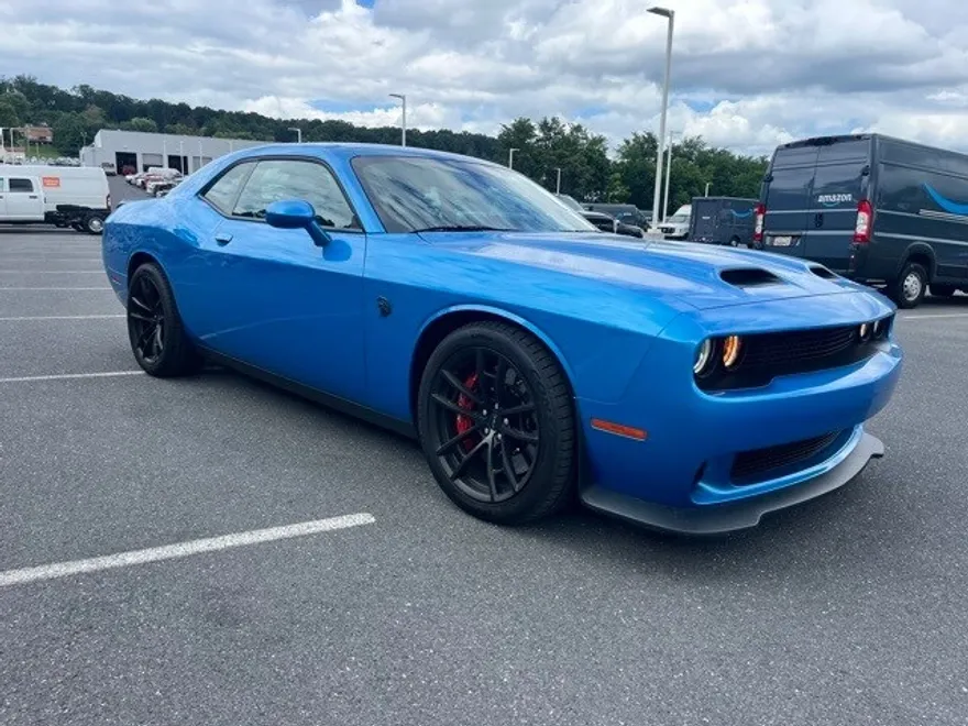 2023 Dodge Challenger SRT8 Hellcat photo 1