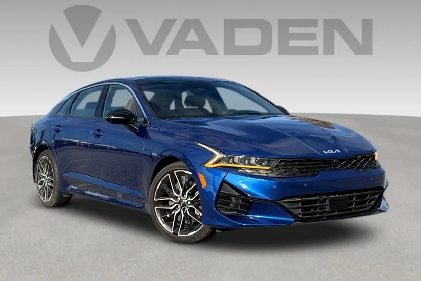 2023 Kia K5 GT photo 1