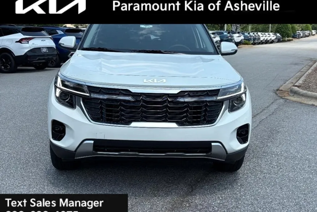 2025 Kia Seltos S photo 1