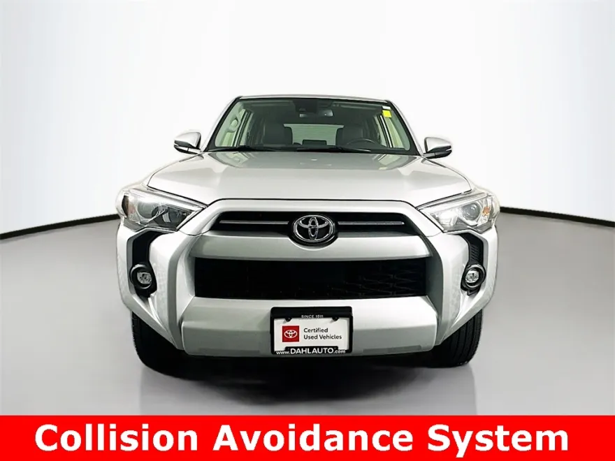 2024 Toyota 4Runner SR5 Premium photo 1