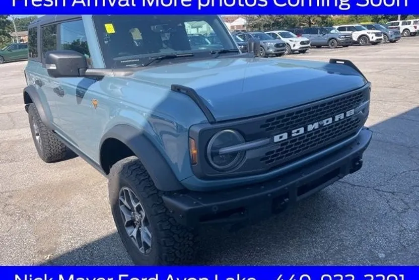2023 Ford Bronco Badlands photo 1