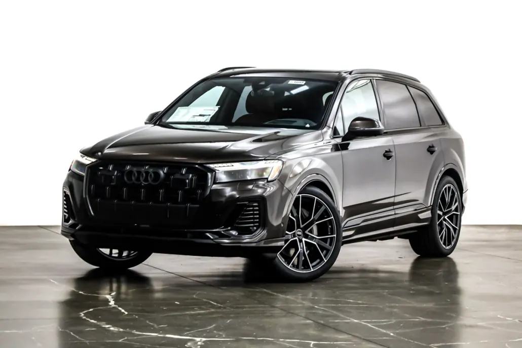 2025 Audi Q7 Prestige photo 1